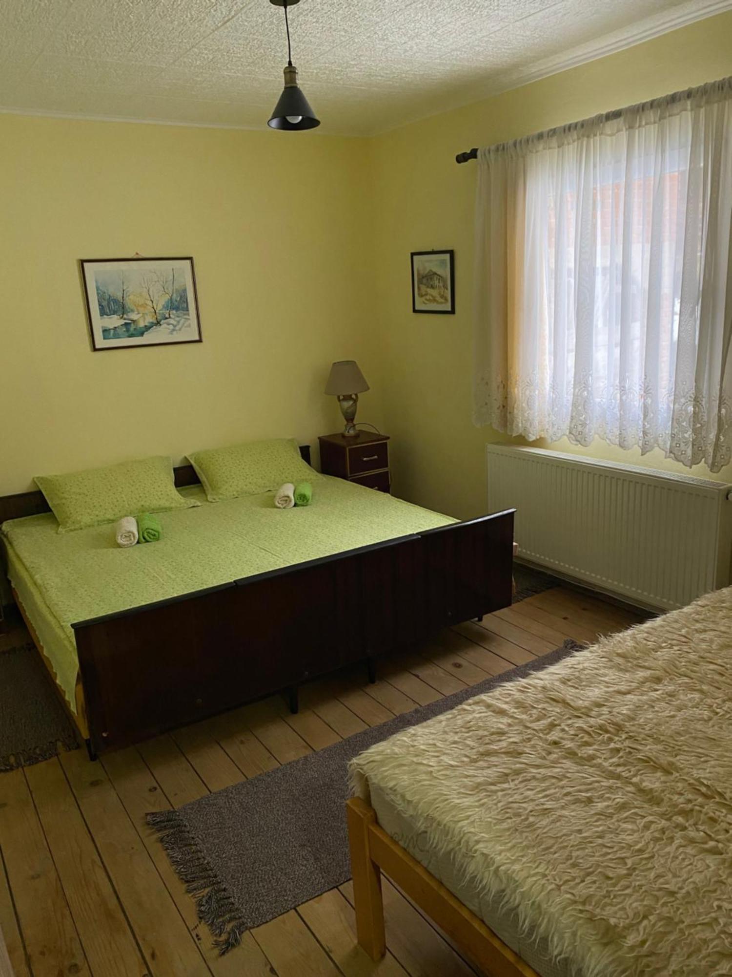 Appartement Seosko Turisticko Domacinstvo Stanisic à Kalna Extérieur photo